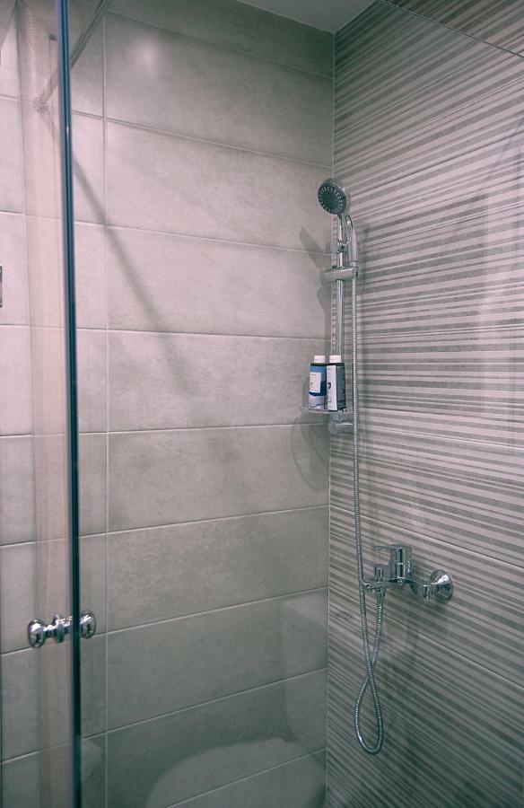 Central & Comfortable, 70M² Apt In Neos Kosmos アテネ エクステリア 写真